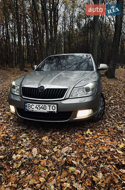 Ліфтбек Skoda Octavia 2010 в Новояворівську