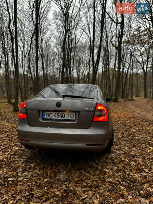 Лифтбек Skoda Octavia 2010 в Новояворовске