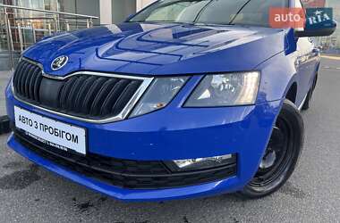 Лифтбек Skoda Octavia 2020 в Киеве