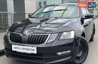 Лифтбек Skoda Octavia 2018 в Киеве
