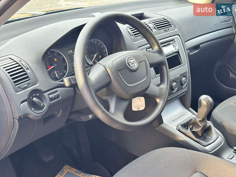 Универсал Skoda Octavia 2012 в Виннице