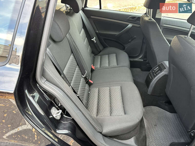 Универсал Skoda Octavia 2012 в Виннице