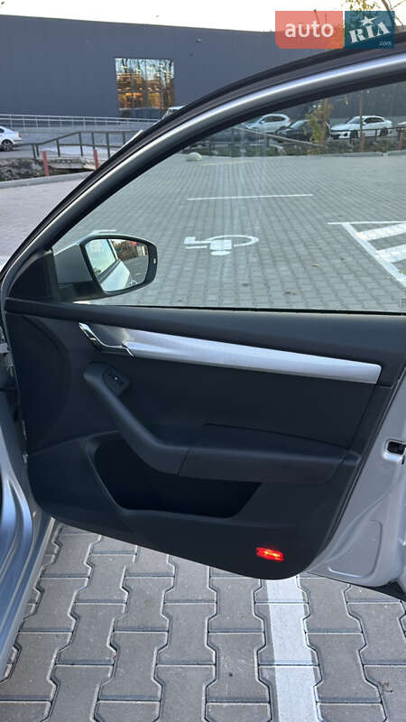 Лифтбек Skoda Octavia 2013 в Киеве