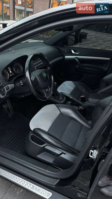 Лифтбек Skoda Octavia 2010 в Ужгороде