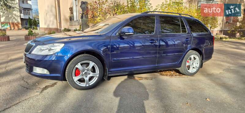 Универсал Skoda Octavia 2010 в Калуше