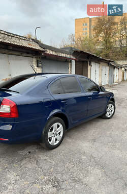 Ліфтбек Skoda Octavia 2011 в Дніпрі