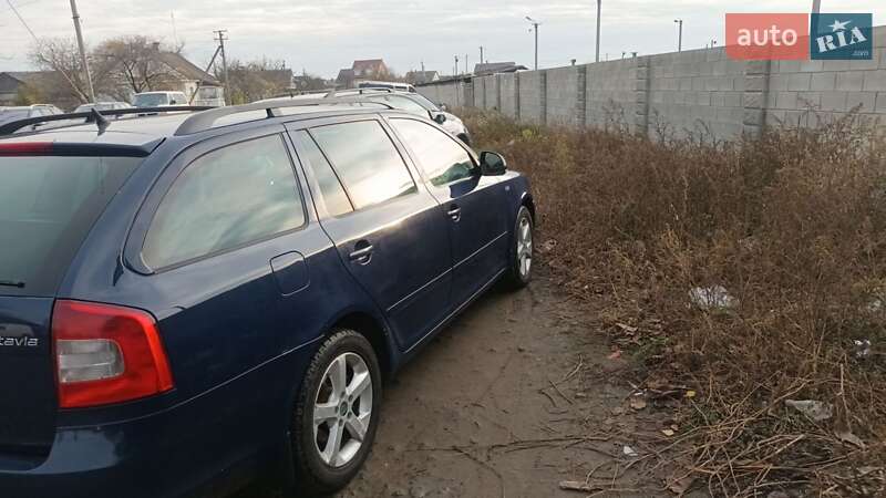 Універсал Skoda Octavia 2012 в Маневичах