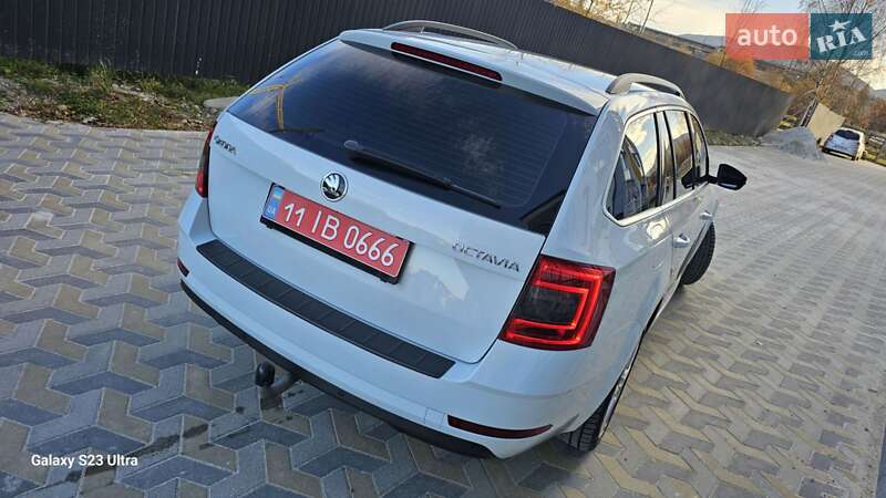 Універсал Skoda Octavia 2017 в Надвірній