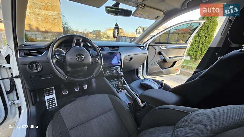 Універсал Skoda Octavia 2017 в Надвірній