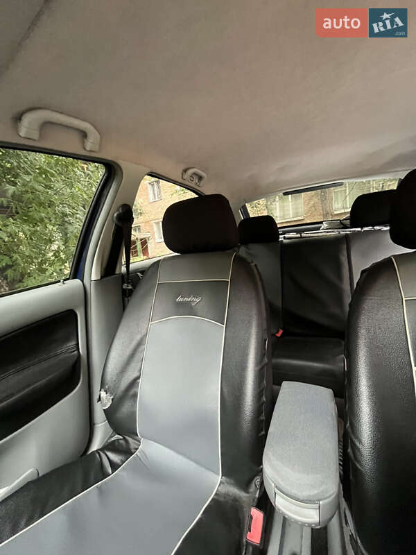 Лифтбек Skoda Octavia 1999 в Сумах