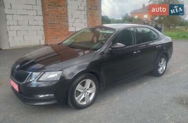 Лифтбек Skoda Octavia 2018 в Хмельницком