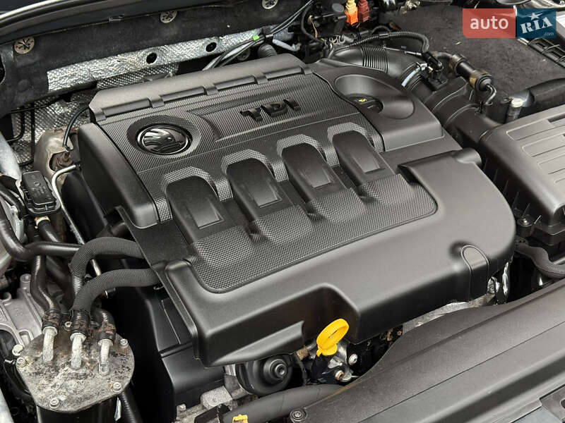 Универсал Skoda Octavia 2015 в Дрогобыче фото 160 Универсал Skoda Octavia 2015 в Дрогобыче