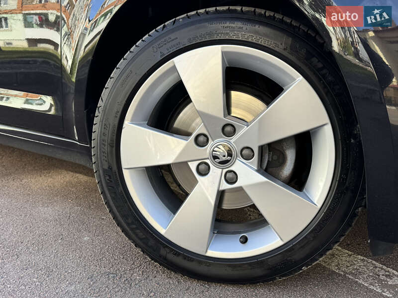 Универсал Skoda Octavia 2019 в Дрогобыче