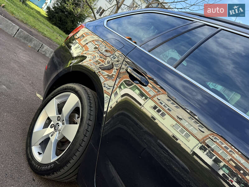 Универсал Skoda Octavia 2019 в Дрогобыче