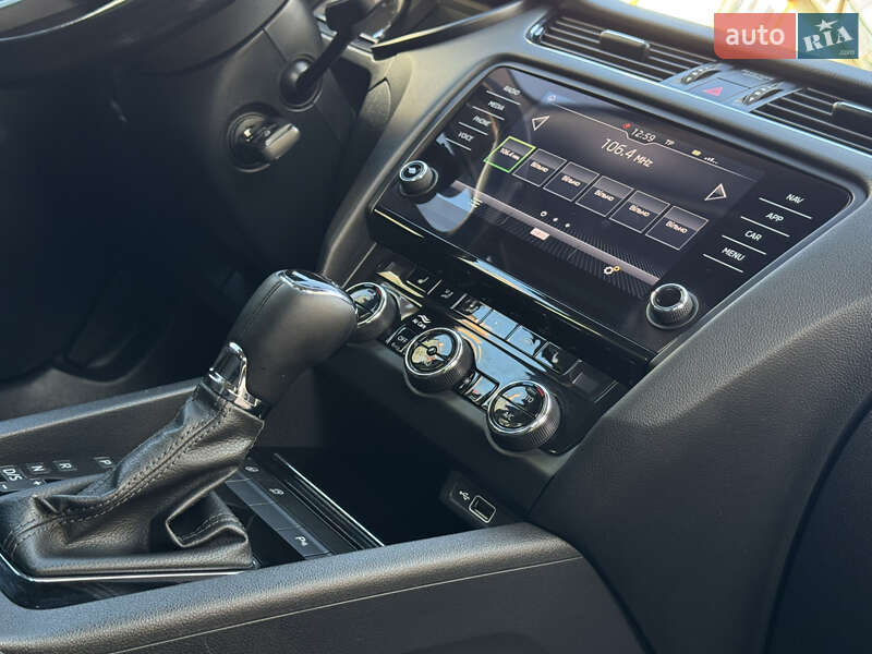 Универсал Skoda Octavia 2019 в Дрогобыче