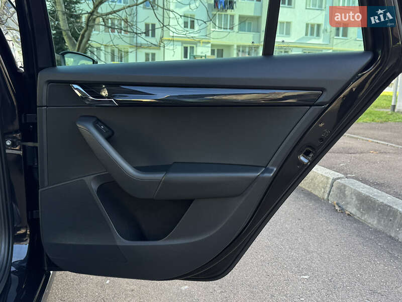 Универсал Skoda Octavia 2019 в Дрогобыче