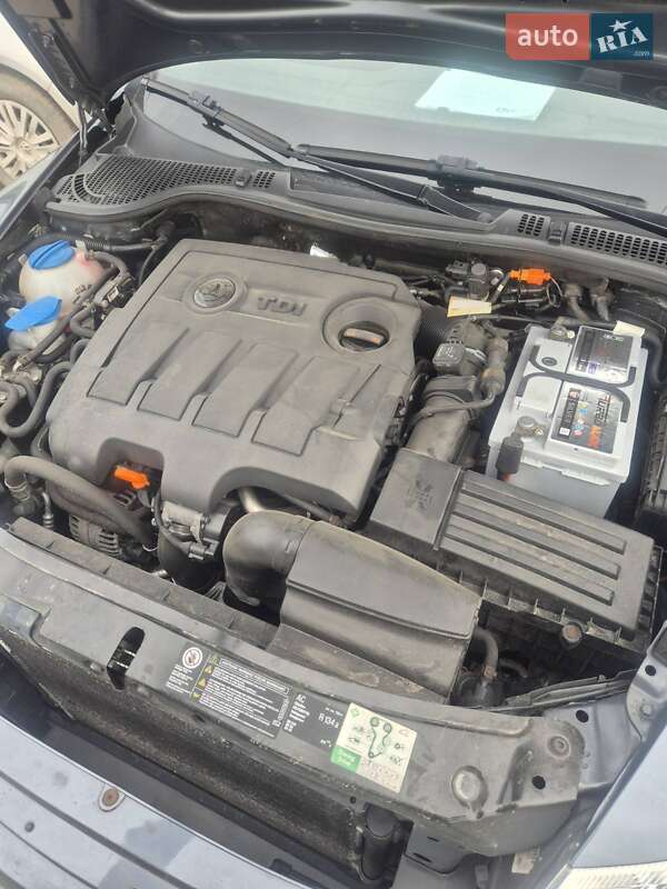 Универсал Skoda Octavia 2011 в Луцке