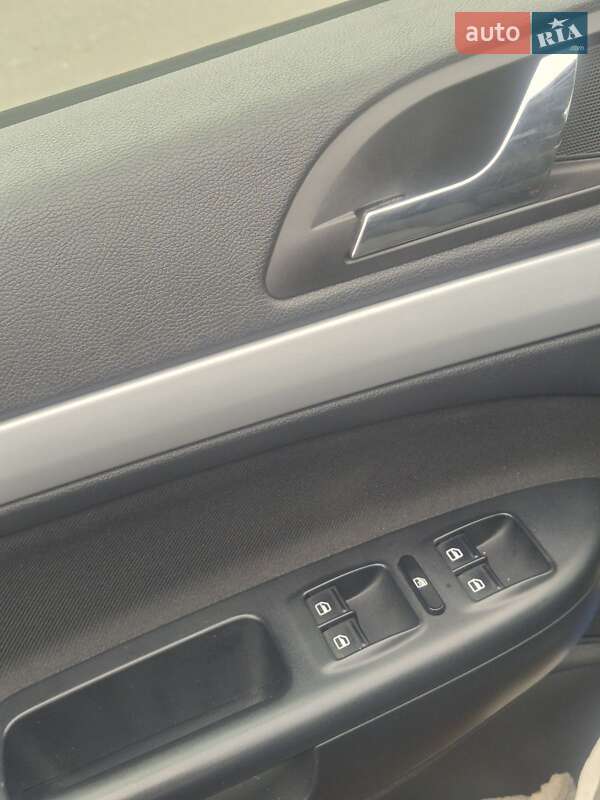 Универсал Skoda Octavia 2011 в Луцке