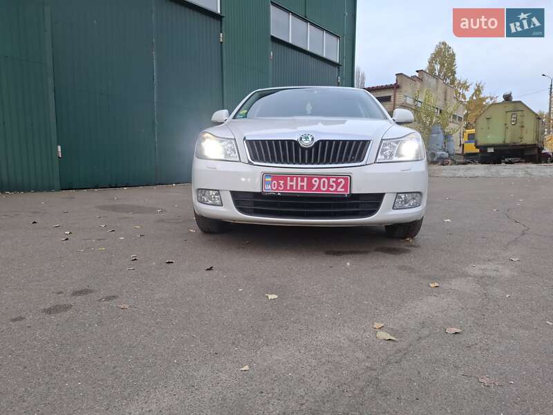 Универсал Skoda Octavia 2012 в Броварах