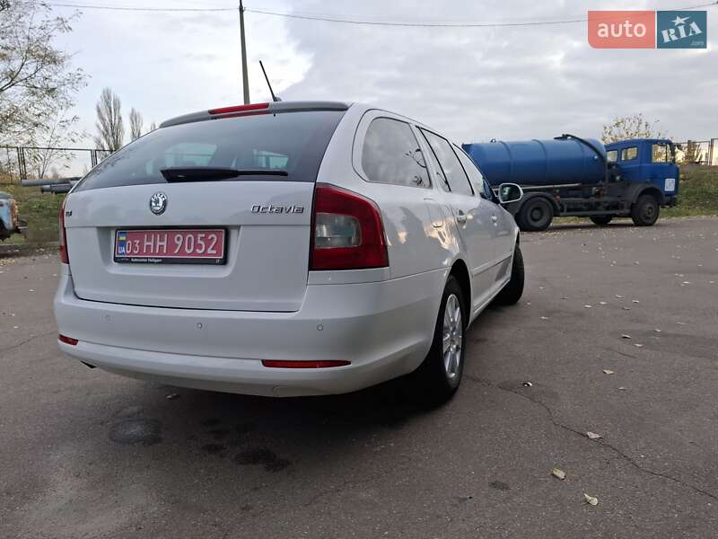 Универсал Skoda Octavia 2012 в Броварах