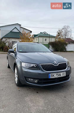Универсал Skoda Octavia 2015 в Ровно