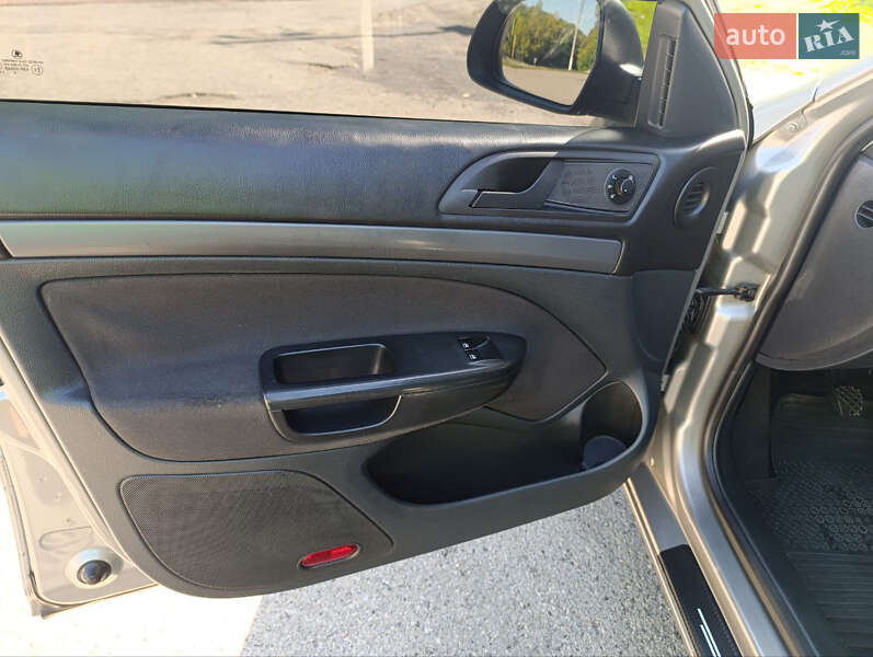 Лифтбек Skoda Octavia 2010 в Галиче фото 9 Лифтбек Skoda Octavia 2010 в Галиче