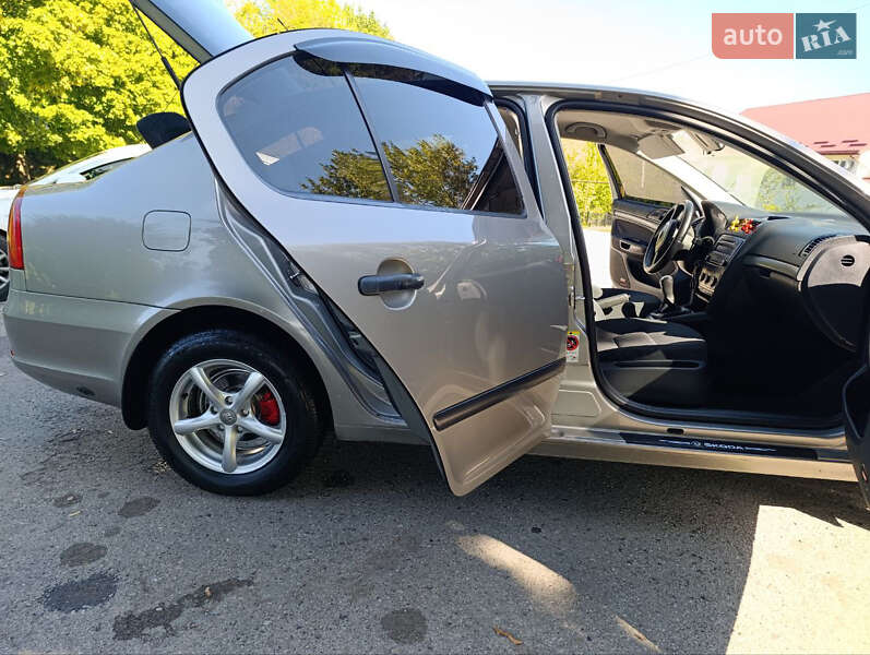 Лифтбек Skoda Octavia 2010 в Галиче фото 48 Лифтбек Skoda Octavia 2010 в Галиче