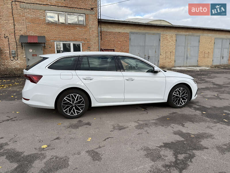 Универсал Skoda Octavia 2021 в Нововолынске фото 19 Универсал Skoda Octavia 2021 в Нововолынске