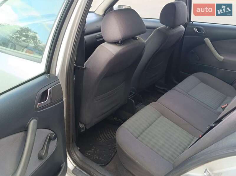 Универсал Skoda Octavia 2004 в Харькове