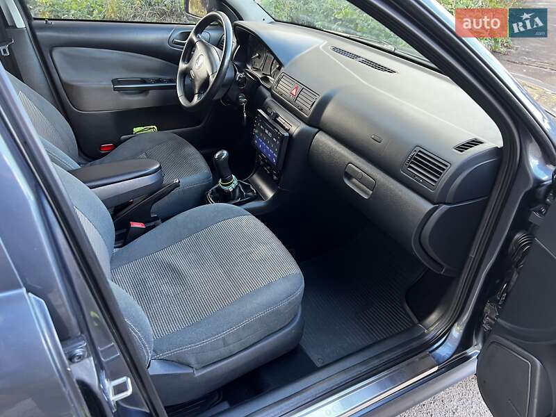 Лифтбек Skoda Octavia 2007 в Житомире фото 29 Лифтбек Skoda Octavia 2007 в Житомире