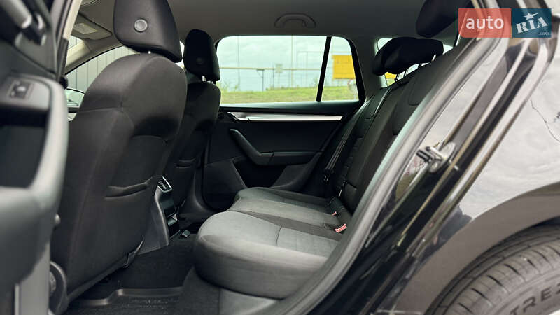 Универсал Skoda Octavia 2013 в Ровно фото 26 Универсал Skoda Octavia 2013 в Ровно
