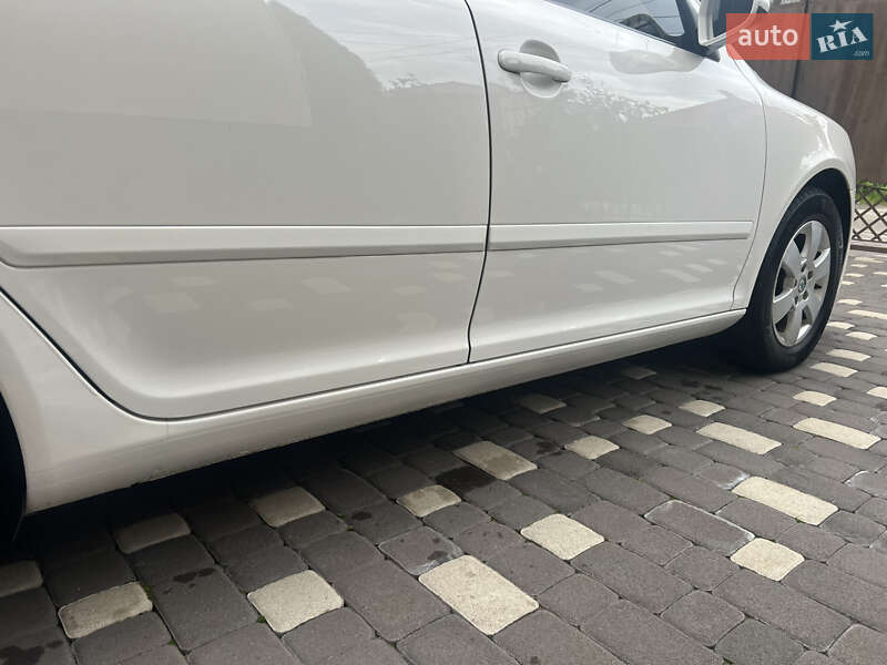 Лифтбек Skoda Octavia 2012 в Мукачево фото 6 Лифтбек Skoda Octavia 2012 в Мукачево