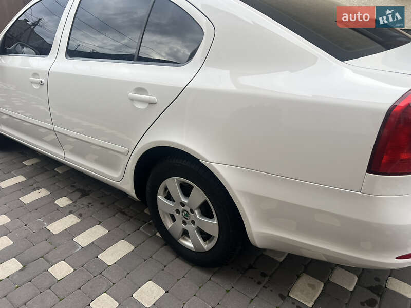 Лифтбек Skoda Octavia 2012 в Мукачево фото 19 Лифтбек Skoda Octavia 2012 в Мукачево