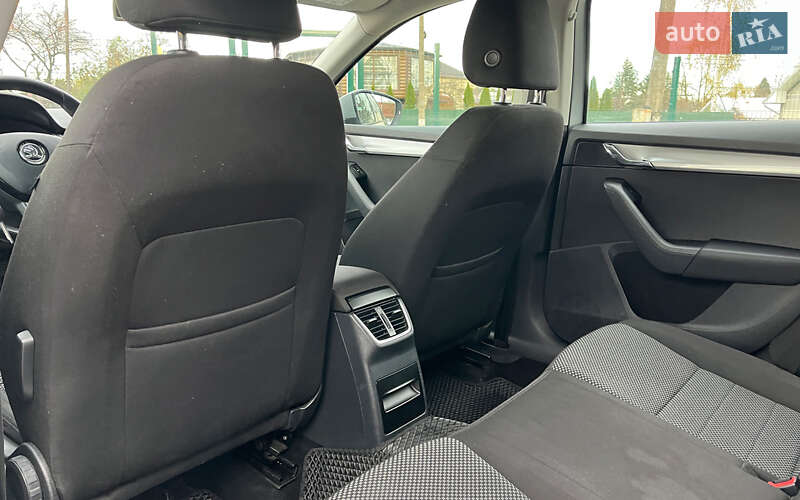 Универсал Skoda Octavia 2015 в Коломые фото 22 Универсал Skoda Octavia 2015 в Коломые