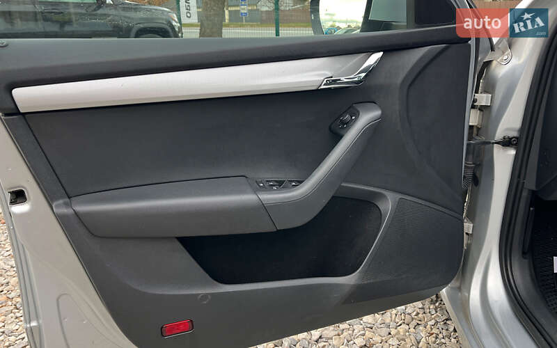 Универсал Skoda Octavia 2015 в Коломые фото 25 Универсал Skoda Octavia 2015 в Коломые