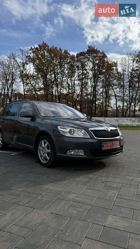 Универсал Skoda Octavia 2011 в Луцке