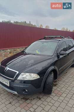 Универсал Skoda Octavia 2008 в Сарнах