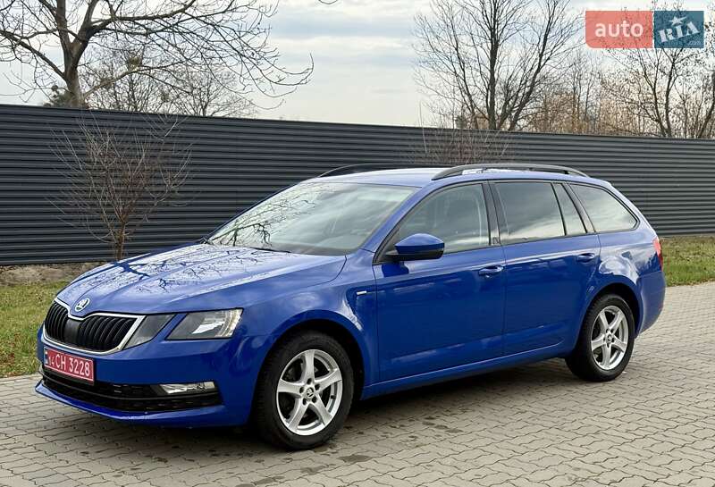 Универсал Skoda Octavia 2018 в Стрые