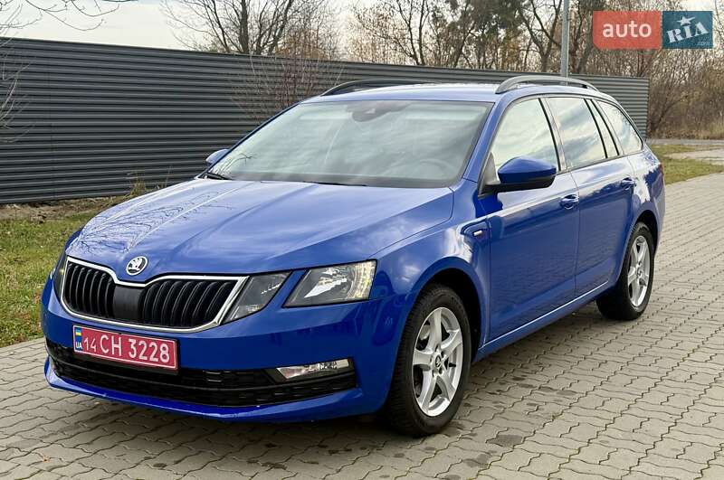 Универсал Skoda Octavia 2018 в Стрые