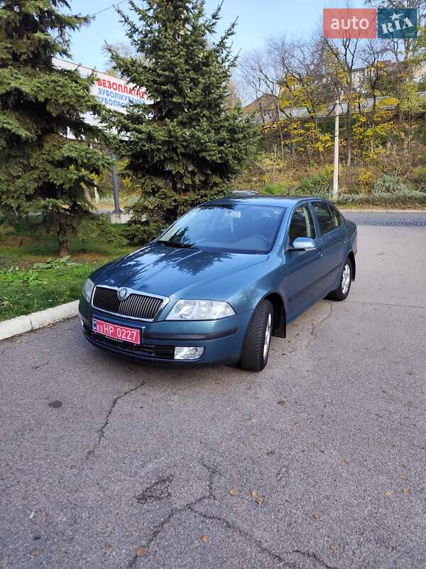Лифтбек Skoda Octavia 2005 в Полтаве
