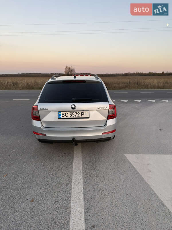 Универсал Skoda Octavia 2015 в Львове фото 7 Универсал Skoda Octavia 2015 в Львове