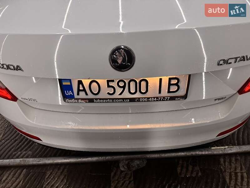 Лифтбек Skoda Octavia 2013 в Ужгороде