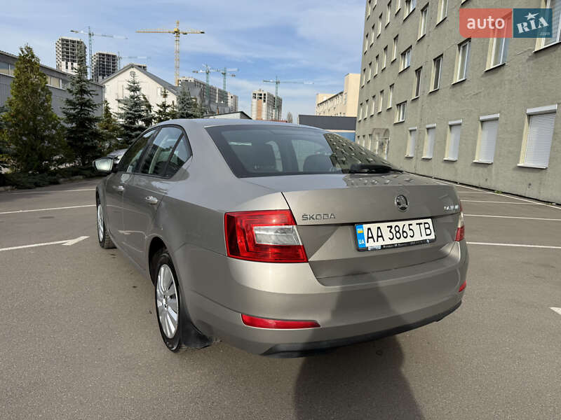 Лифтбек Skoda Octavia 2013 в Киеве