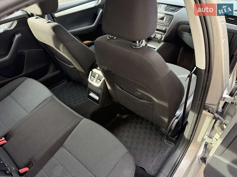 Лифтбек Skoda Octavia 2013 в Киеве