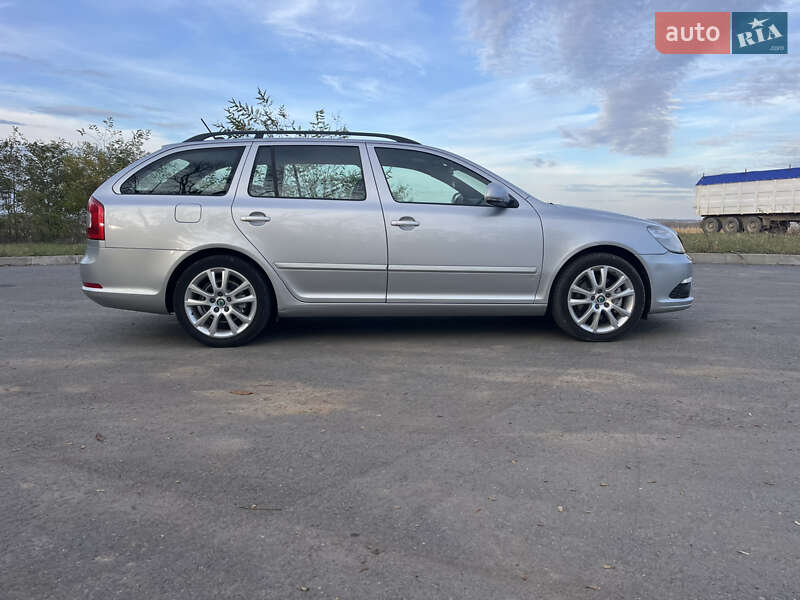 Универсал Skoda Octavia 2012 в Дунаевцах фото 4 Универсал Skoda Octavia 2012 в Дунаевцах