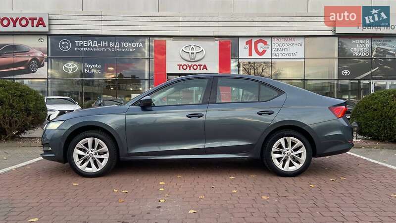 Лифтбек Skoda Octavia 2021 в Хмельницком