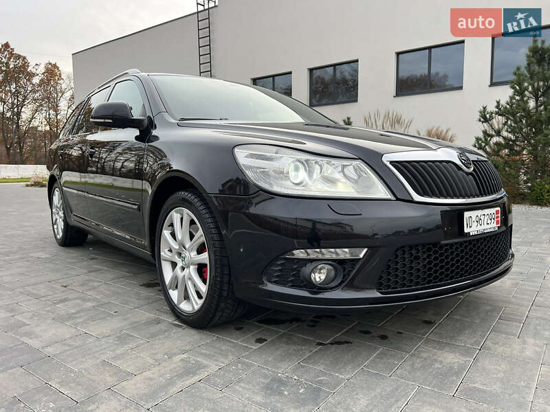 Универсал Skoda Octavia 2010 в Луцке