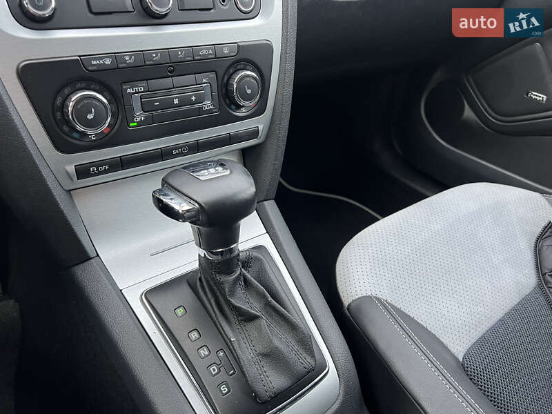 Универсал Skoda Octavia 2010 в Луцке