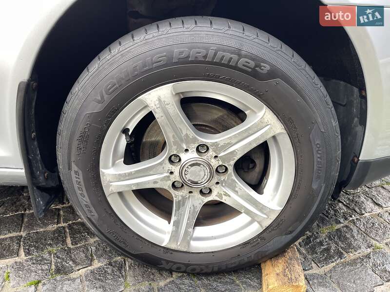 Лифтбек Skoda Octavia 2008 в Тернополе