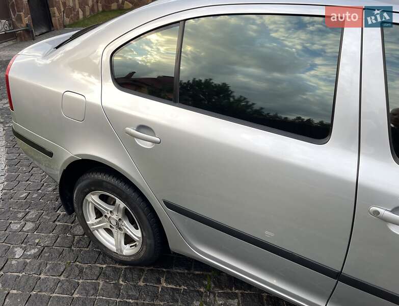 Лифтбек Skoda Octavia 2008 в Тернополе